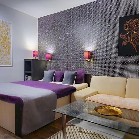 Easy Check In Apartments 021 Vladika 노비사드 외부 사진