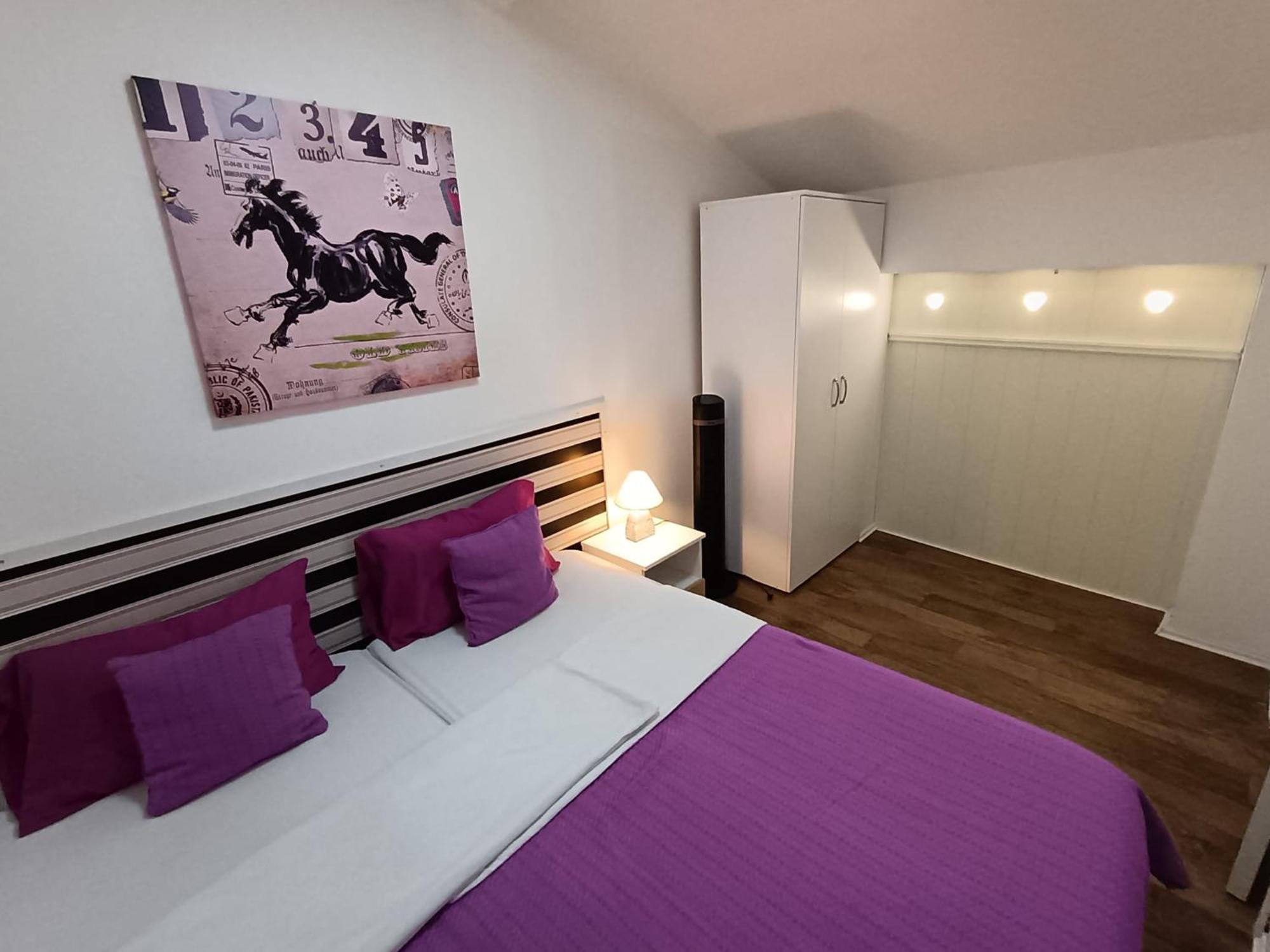 Easy Check In Apartments 021 Vladika 노비사드 외부 사진
